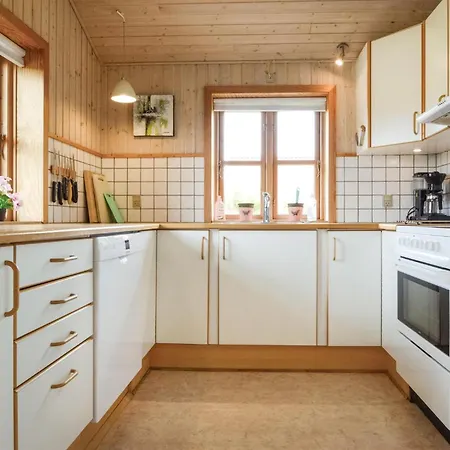 Holiday home Gorgeous In Haderslev With Kitchen *