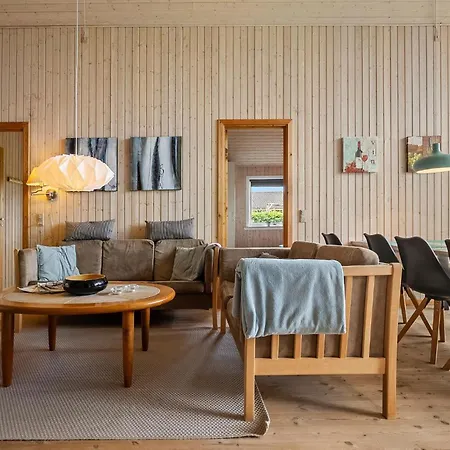 Casa de Férias Stunning Home In Haderslev With Sauna Haderslev